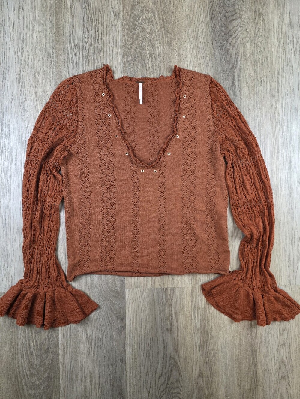 Free People V-Neck Diamond Knit Bell Sleeve Boho Top Size L